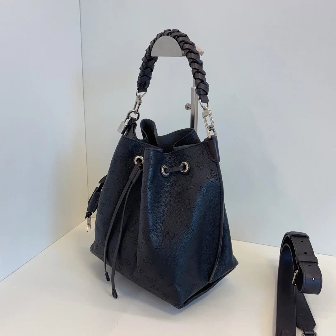 Louis Vuitton Muria Calfskin Bucket Top Handle Shoulder Bag Black Silver