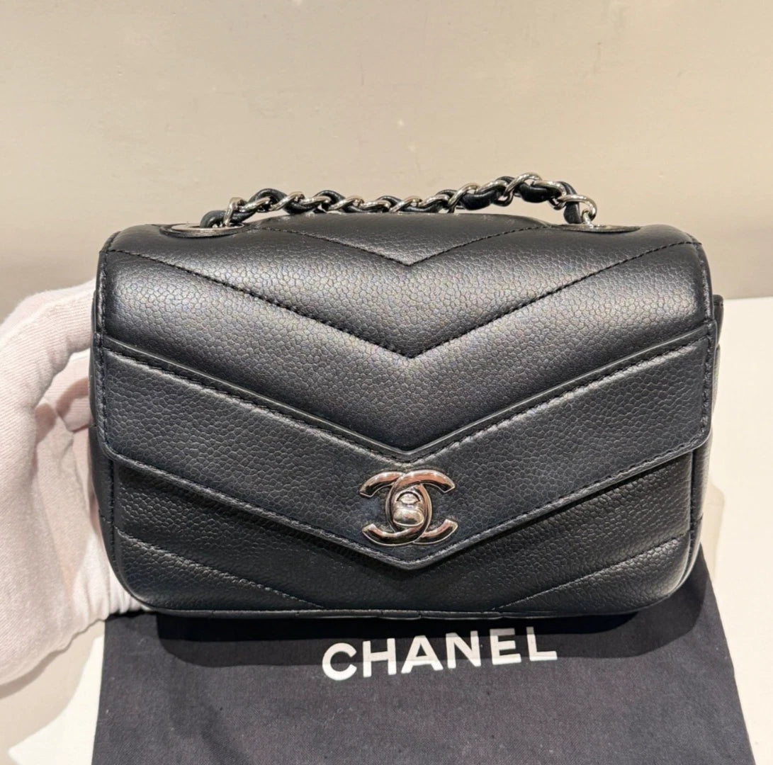 Chanel Classic Flap Big Mini Chain Shoulder Bag Crossbody Calfskin Women