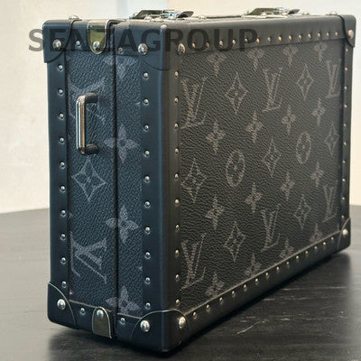 Louis Vuitton Clutch Box Monogram Black Men's Crossbody Bag Gold Hardware