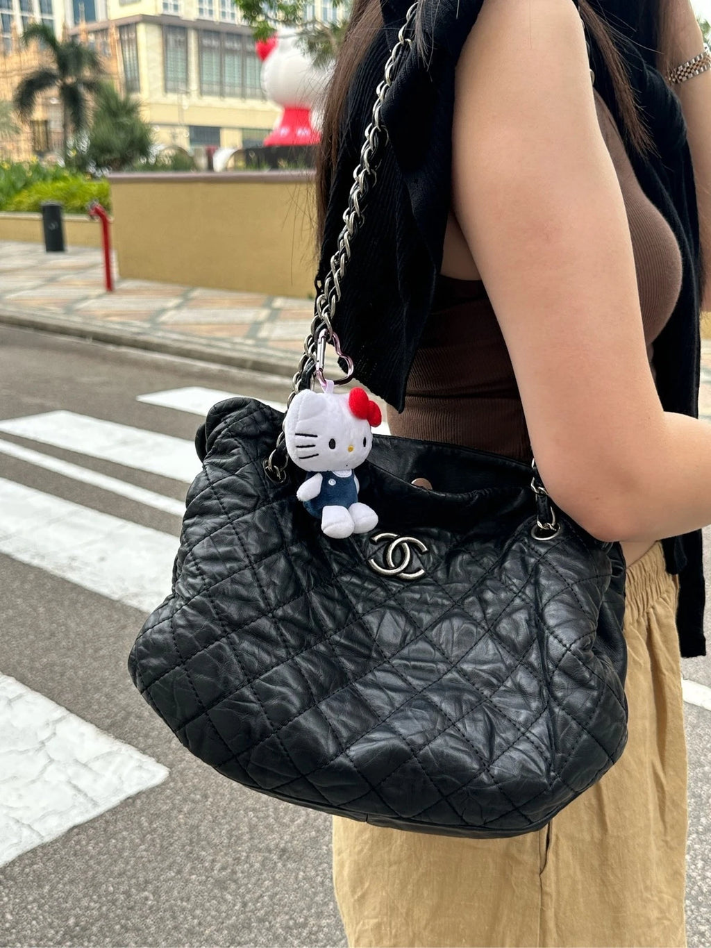 CHANEL Black Silver Vintage Puff Shoulder Bag For Women