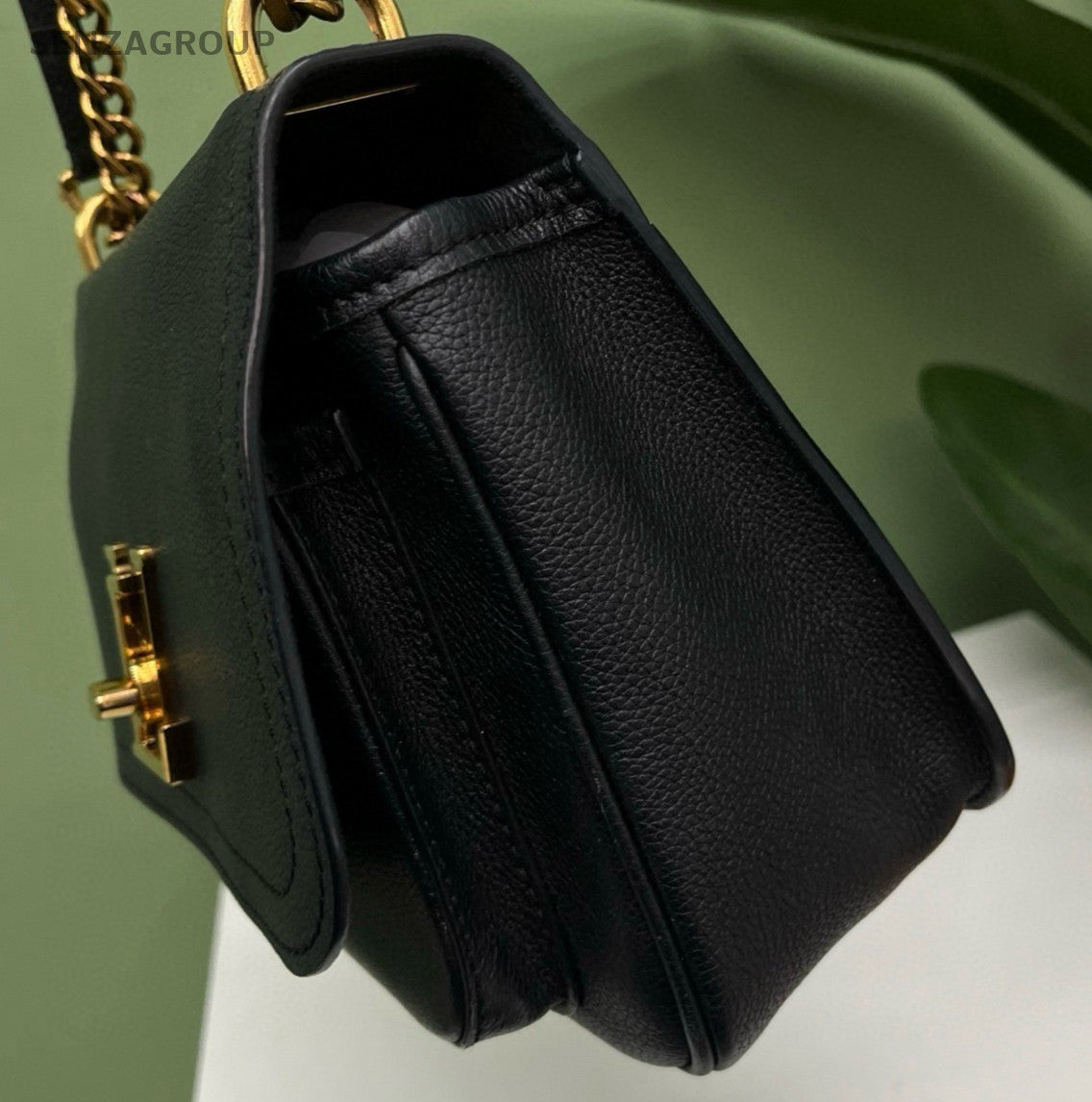 Louis Vuitton Lockme Chain Shoulder Bag Black Gold Women Classic Designer