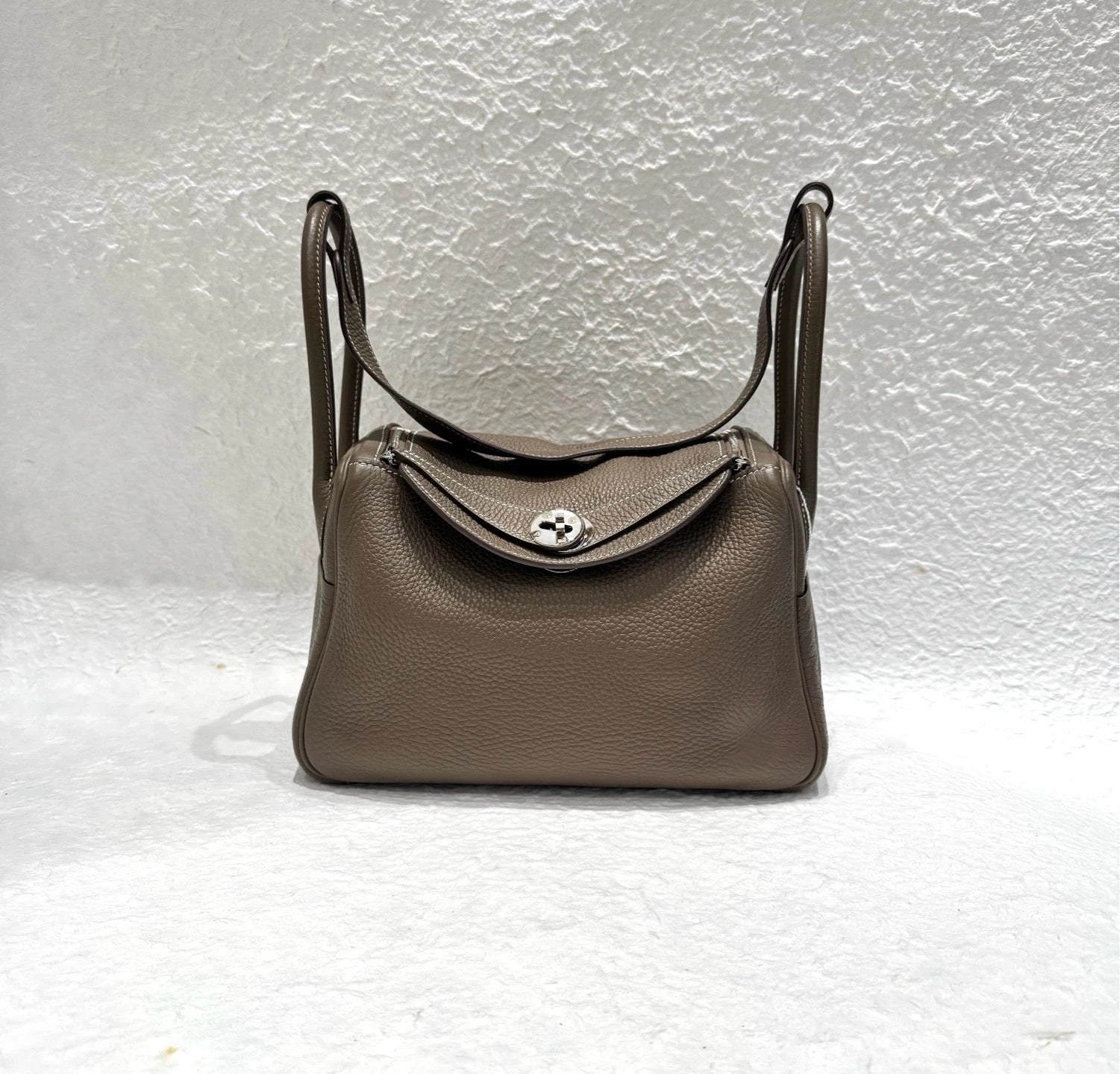 Hermes Lindy26 Grey Silver Hardware Leather Handbag For Women
