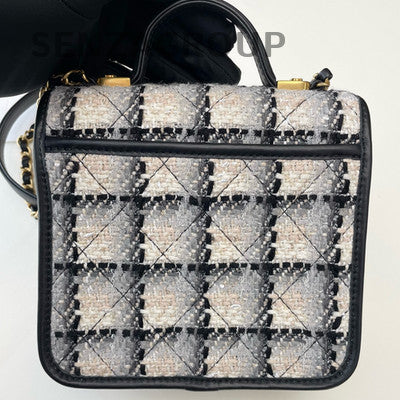 Chanel Tweed Messenger Chain Shoulder Crossbody Bag Black White Gold