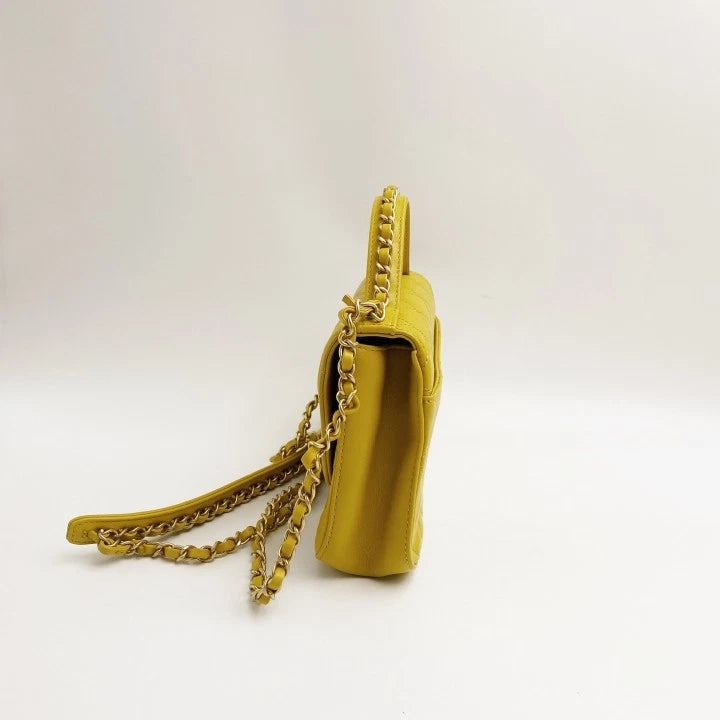 CHANEL19Bag Yellow Top Handle Crossbody Bag For Women