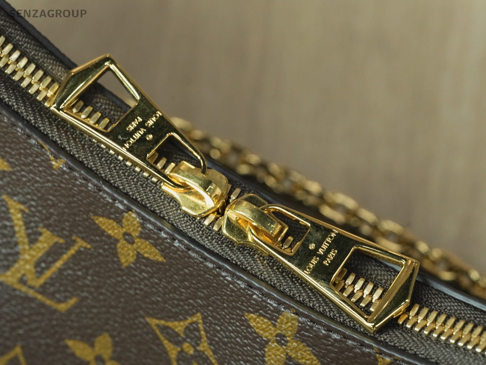 Louis Vuitton Monogram Back boulogne  Shoulder Crossbody bagM45832