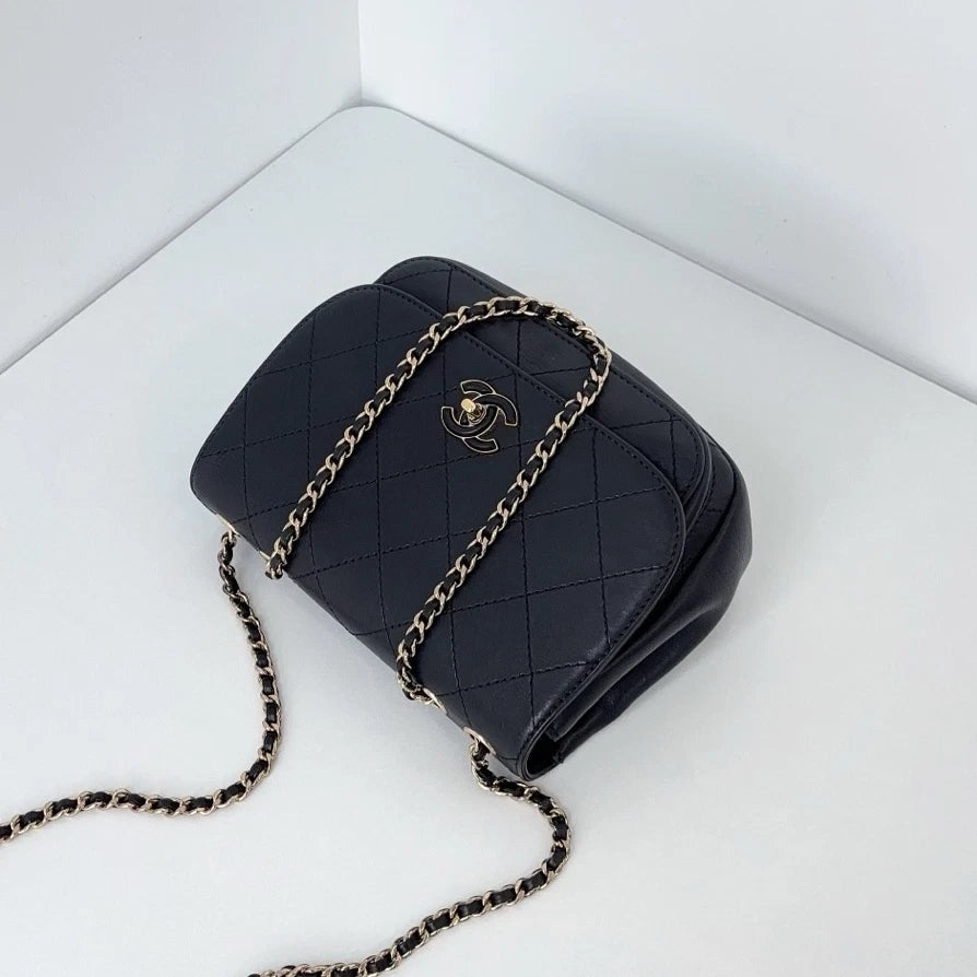 Authentic Chanel Calfskin Diamond Gold Chain Black Shoulder Bag Crossbody