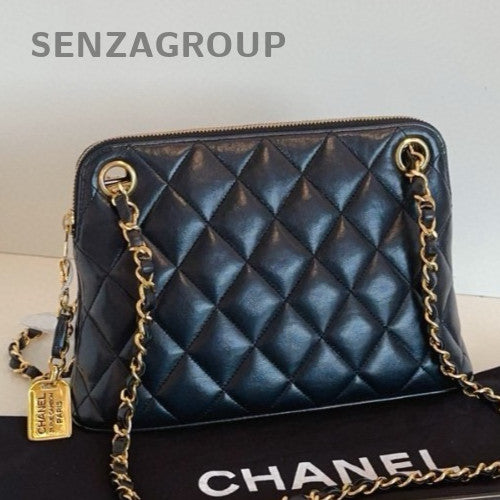 Chanel Diamond Vintage Chain Black Gold Shoulder Bag Crossbody Women Classic