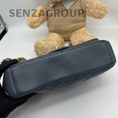 Chanel Blue Quilted Caviar Leather Classic Flap Bag Gold Chain