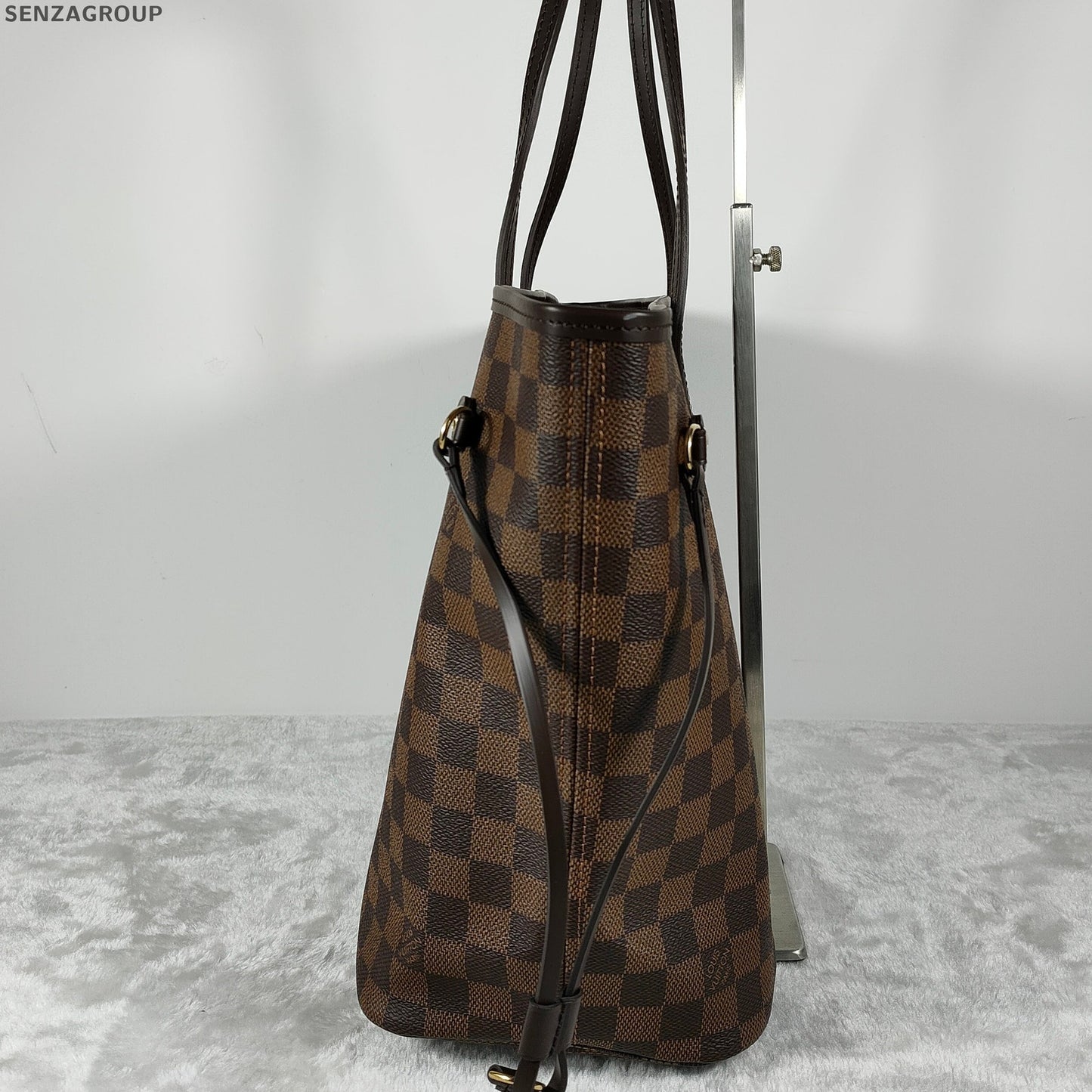 Louis Vuitton Damier Ebene Neverfull MM Tote Bag - Women's Classic Handbag