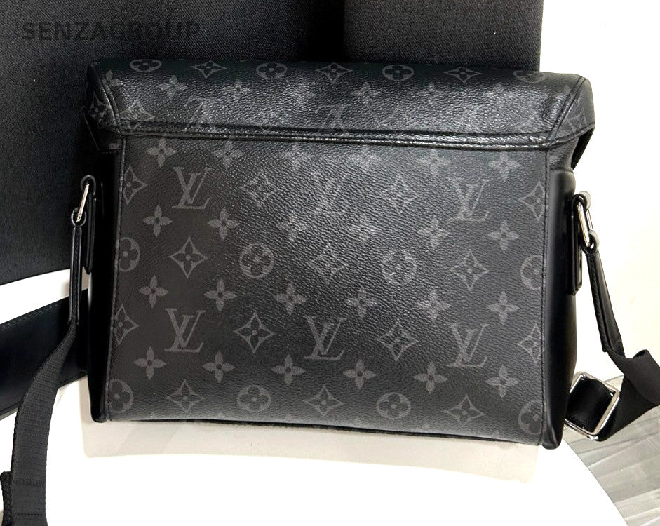 Louis Vuitton VOYAGER Black Monogram Shoulder bag Canvas Crossbody