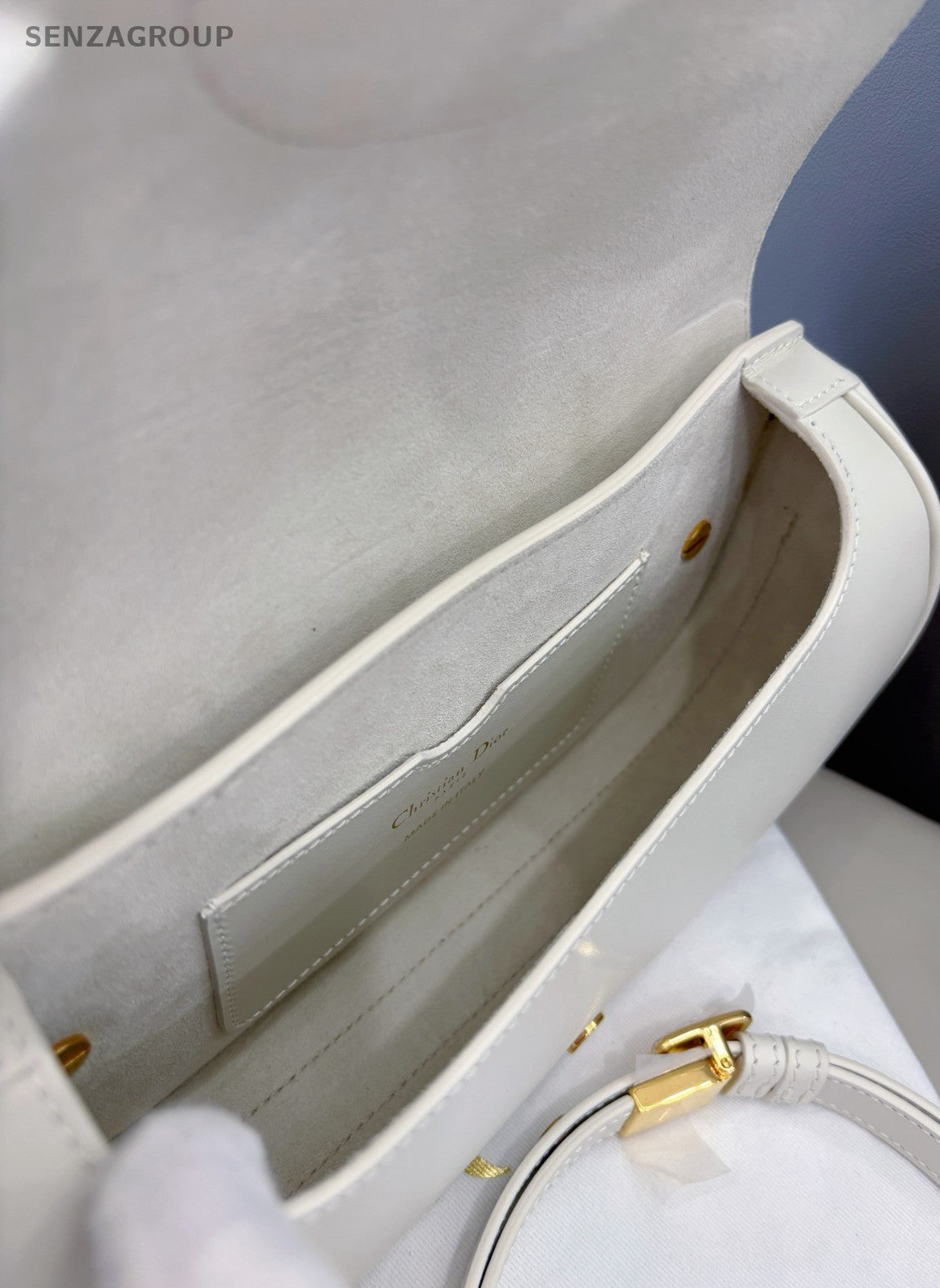 Christian Dior Bobby Shoulder Crossbody Bag White Women Almost Brand New