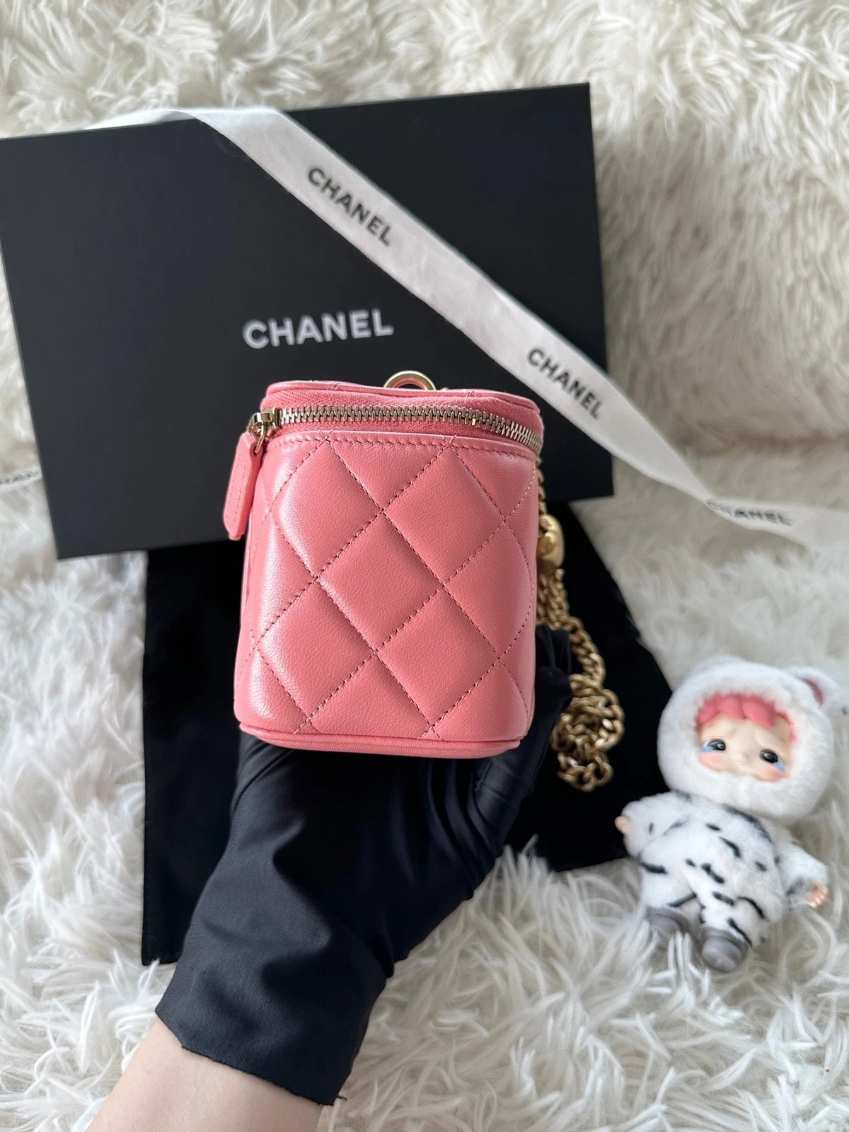 CHANEL Pink Heart Ball Long Box Shoulder Crossbody Bag For Women