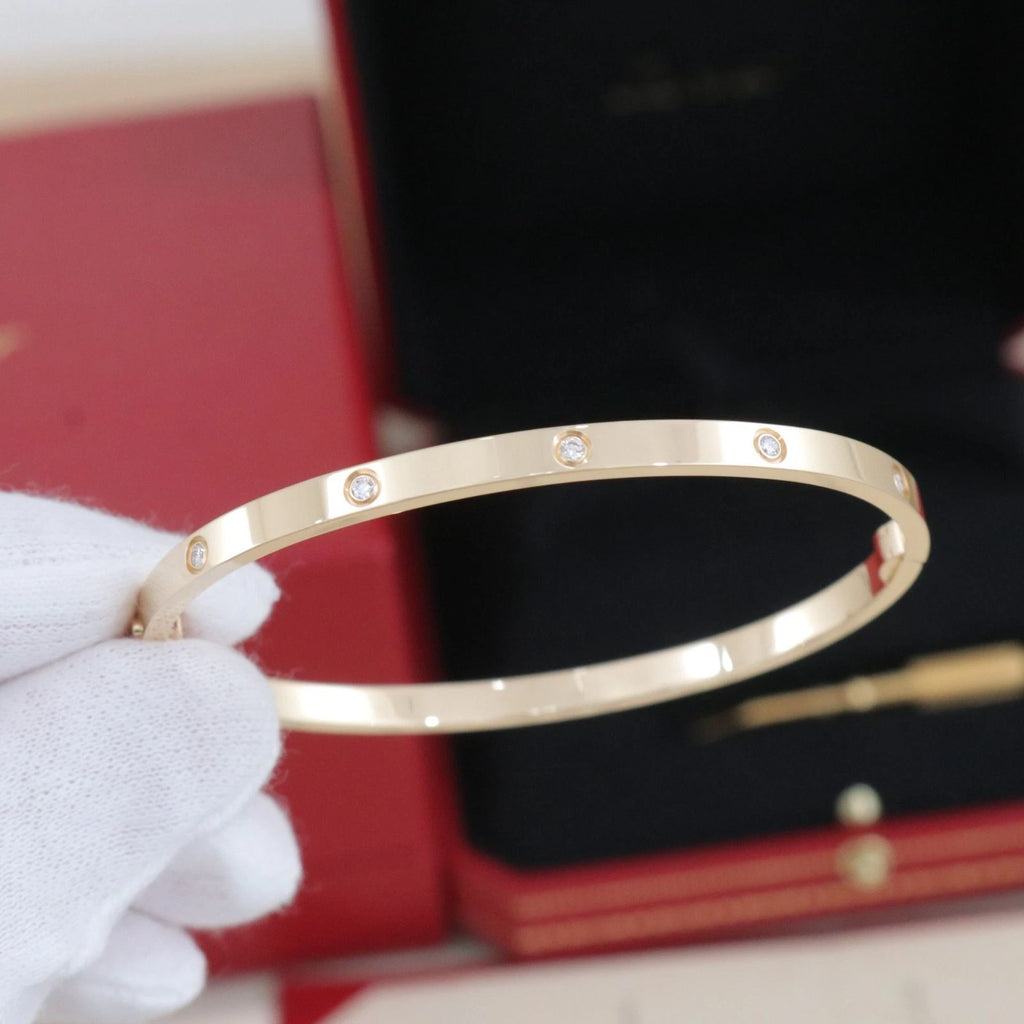 Excellent Cartier Love Small Bangle Bracelet 10 Diamonds 18K Yellow Gold Size18