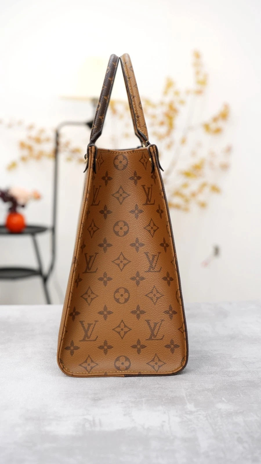 Louis Vuitton OnTheGo MM M45321 Monogram Brown Tote Bag Excellent