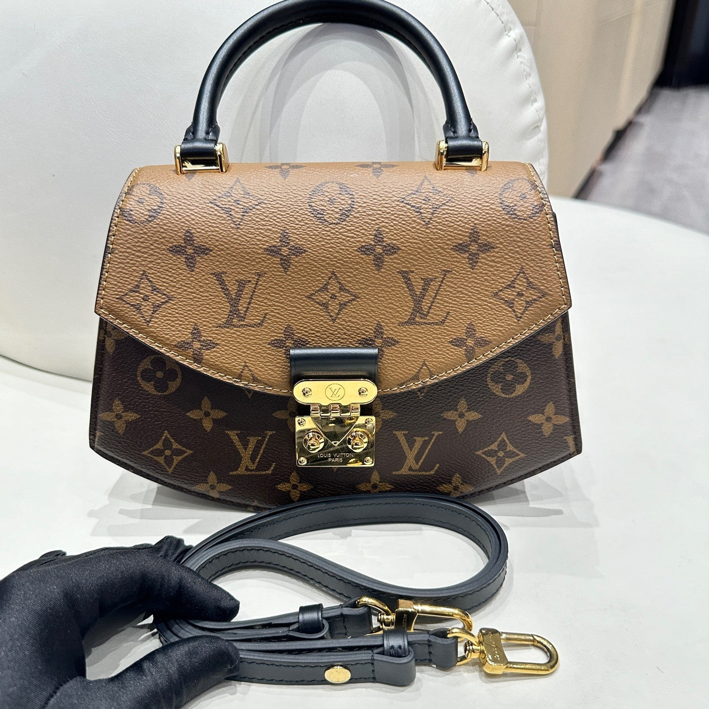 LV Tilsitt Monogram Brown Gold Buckle Handbag Shoulder Bag Women