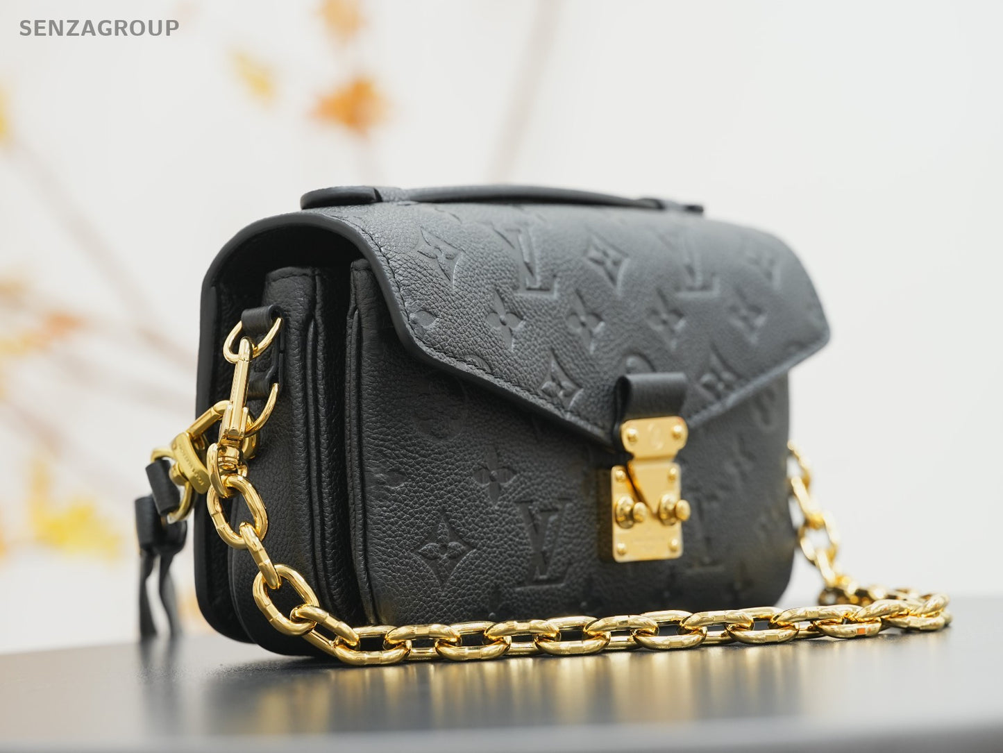 Louis Vuitton Pochette Metis East West Monogram Empreinte Almost Brand NEW