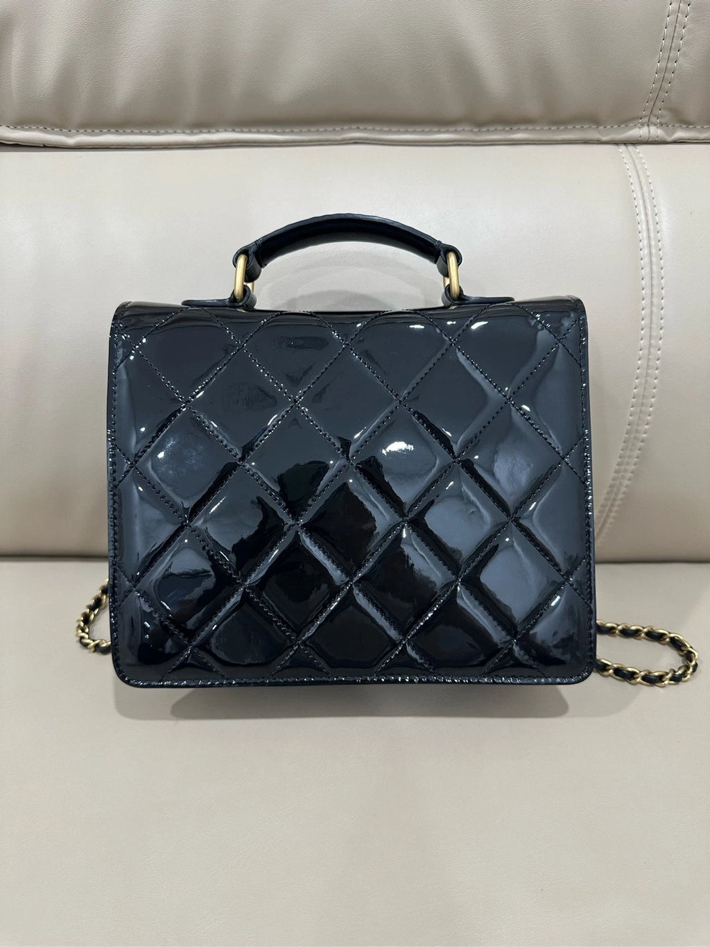 CHANEL Black Patent Leather Crossbody Bag For Women