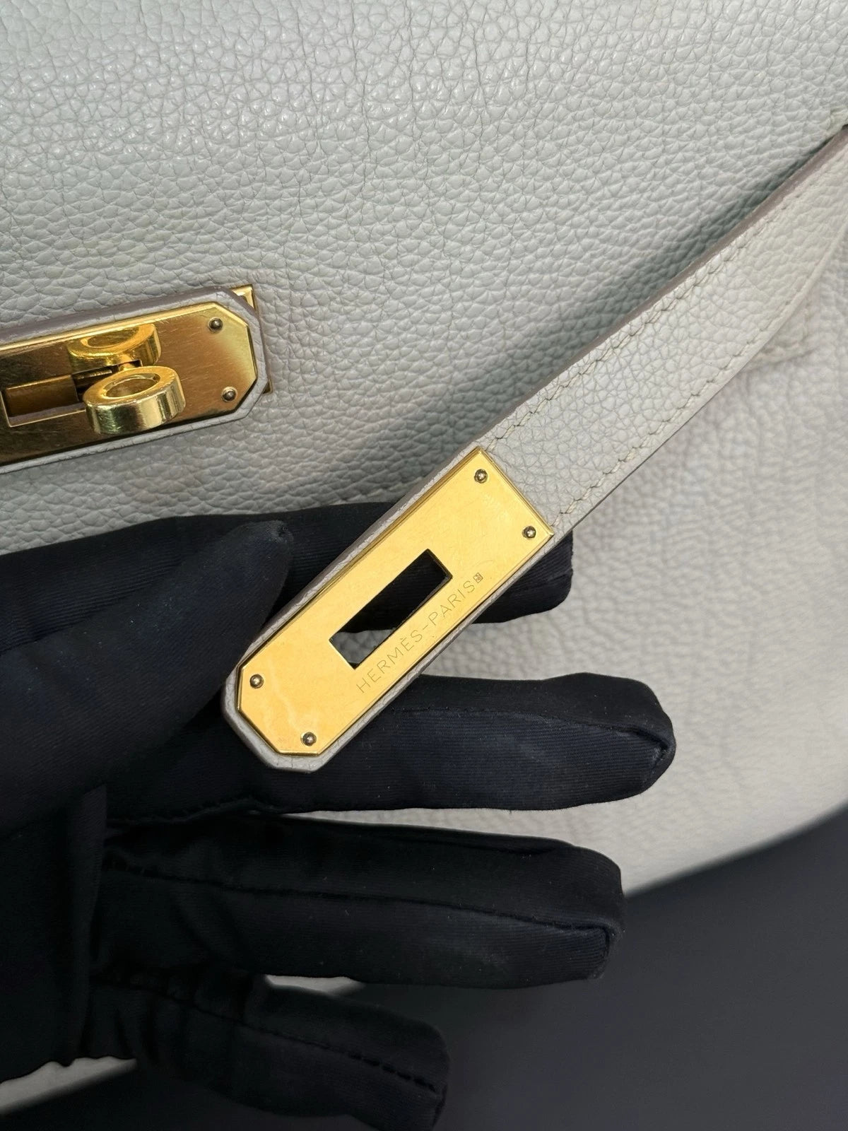 Hermes Kelly28 Top Handle Bag Crossbody Gray Gold Used Women Fashion Classic