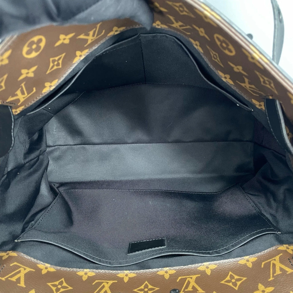Louis Vuitton Monogram Canvas Handbag For Women