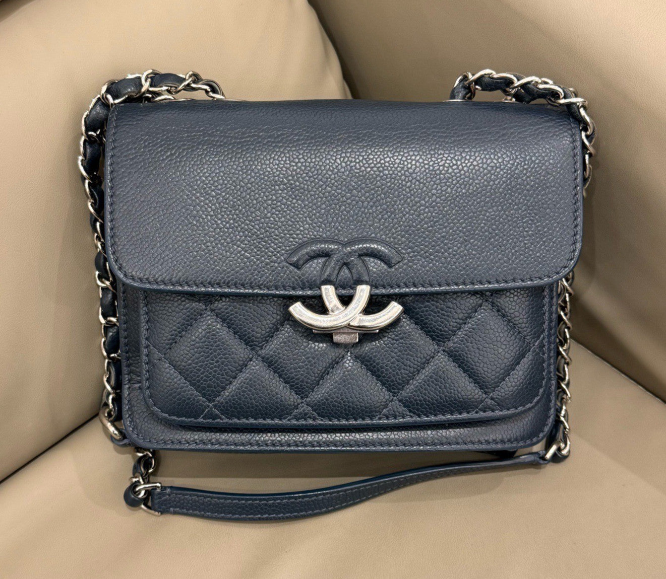 Chanel Cuba Calfskin Chain Shoulder Bag Crossbody Navy Silver Women Classic
