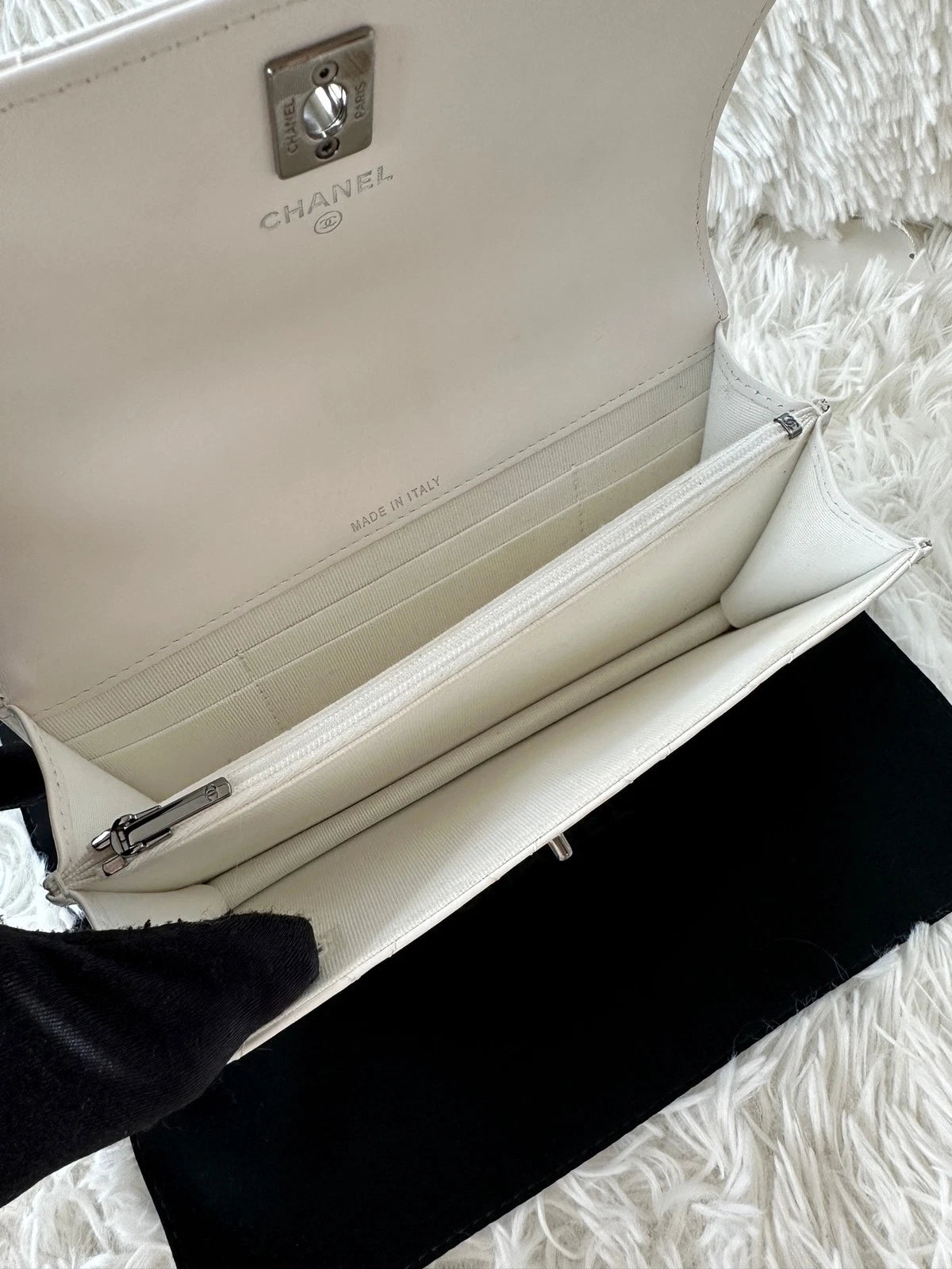 Chanel White Wrinkle Leather WOC Accordion Top Handle Bag For Women