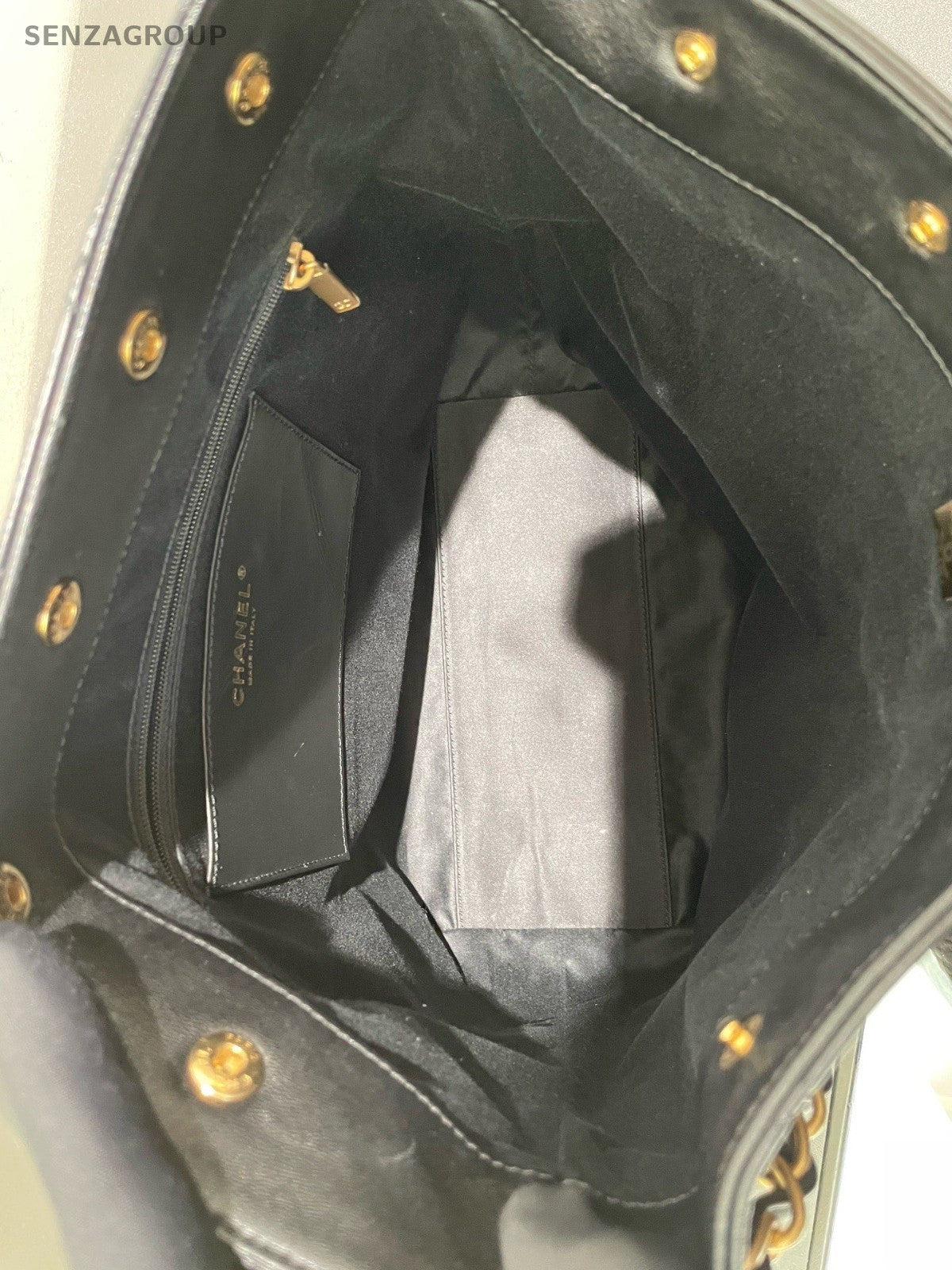 Chanel Lambskin Hobo Diamond Chain Shoulder Bag Black Gold Women Classic