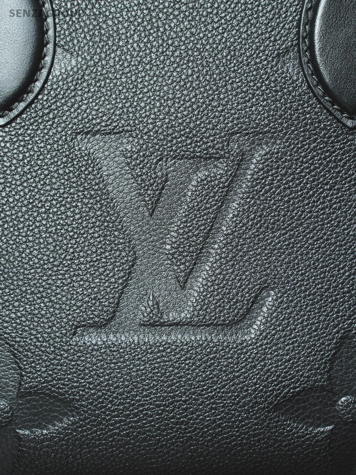 LOUIS VUITTON ON THE GO PM black Monogram Empriente Almost Brand New