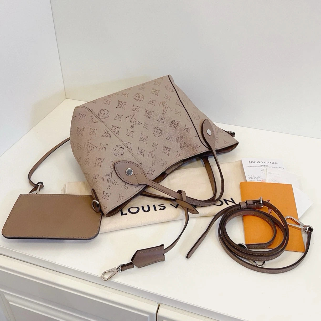 Louis Vuitton Hina PM Top Handle Shoulder Crossbody Gray Silver Women Classic