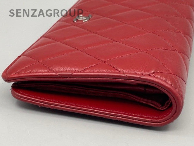 Chanel Calfskin Diamond Pattern Long Wallet Red Silver Used Women Classic