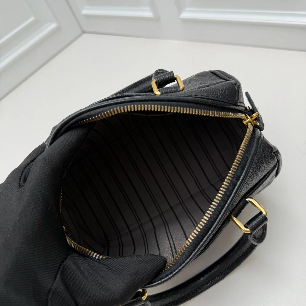 Louis Vuitton Speedy 20 Black Crossbody Top Handle Excellent