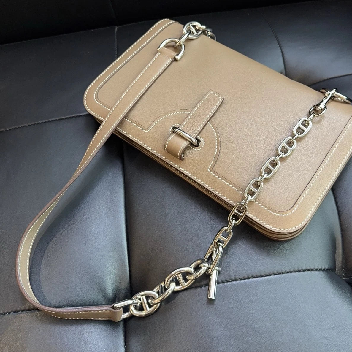 Hermes Sac Chaine D’Ancre Swift Chain Shoulder Bag Crossbody Gray Silver Women
