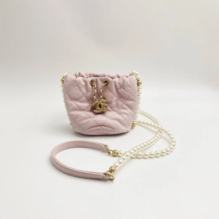 CHANEL Pink Mini Pearl Chain Drawstring Bucket Bag For Women