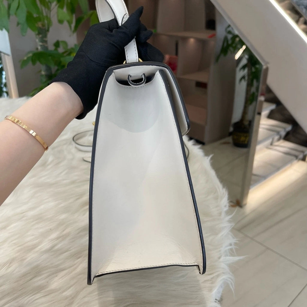 Gucci Sylvie Large Tote Shoulder Bag White Gold Classic Women's