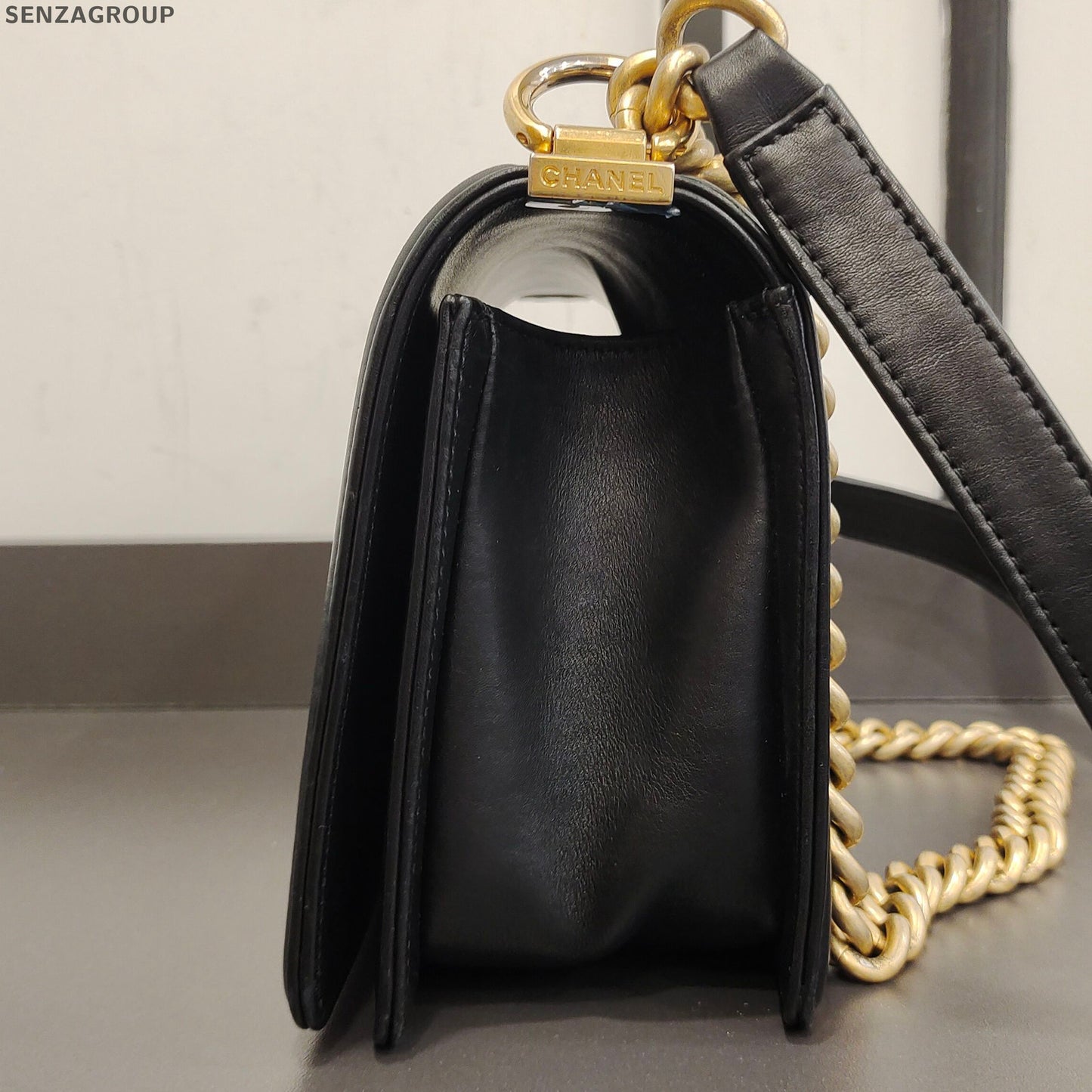 Chanel Le Boy Medium Black Gold Chevron Chain Shoulder Bag Classic