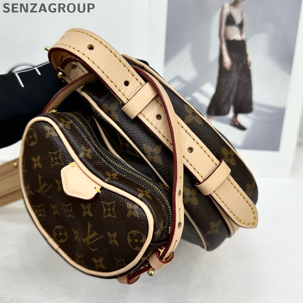 Louis Vuitton Croissant Monogram Pea Bag - Classic Women's Shoulder Bag