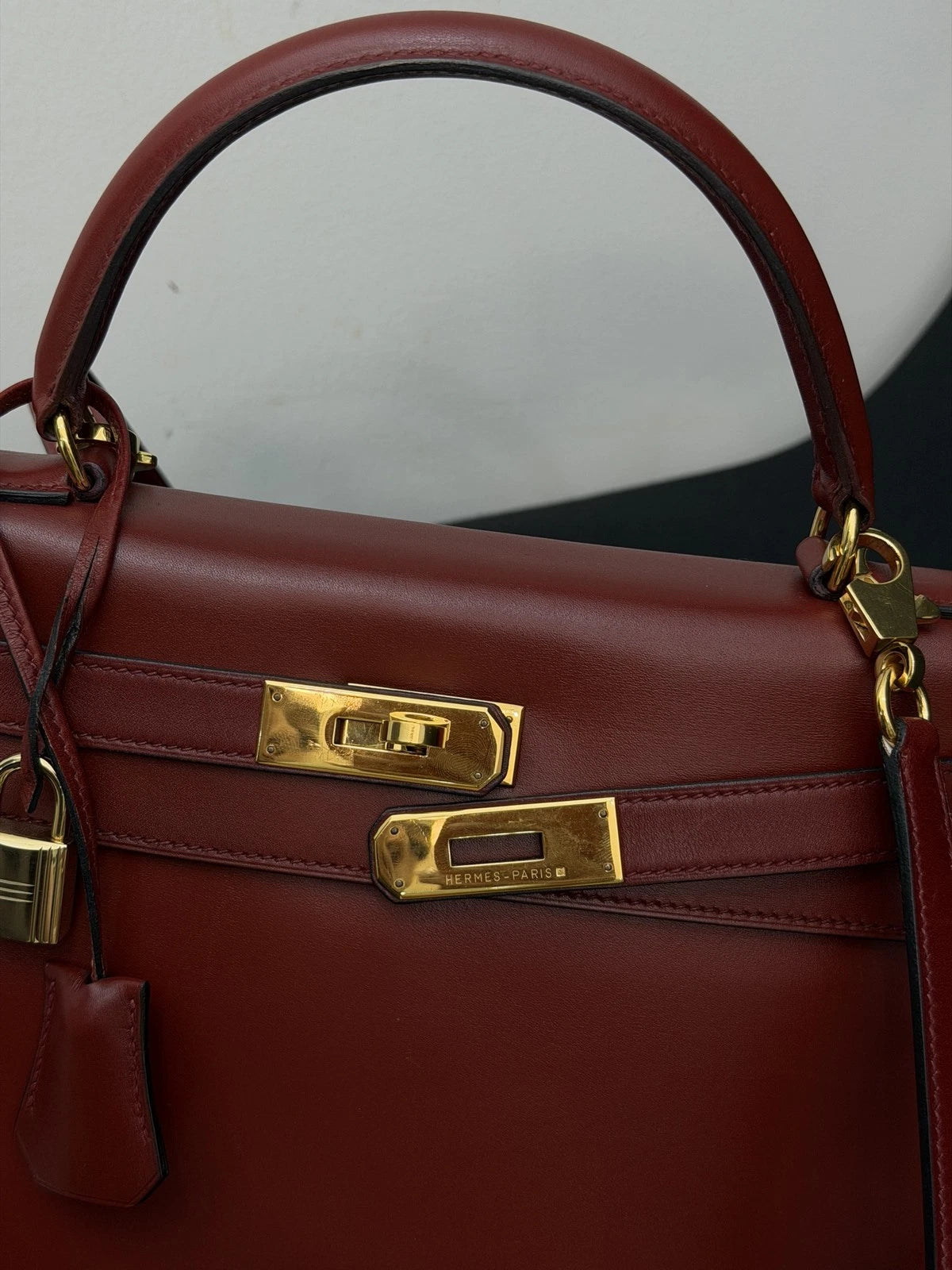 Hermes Kelly28 Top Handle Bag Crossbody Red Gold Used Women Classic Fashion