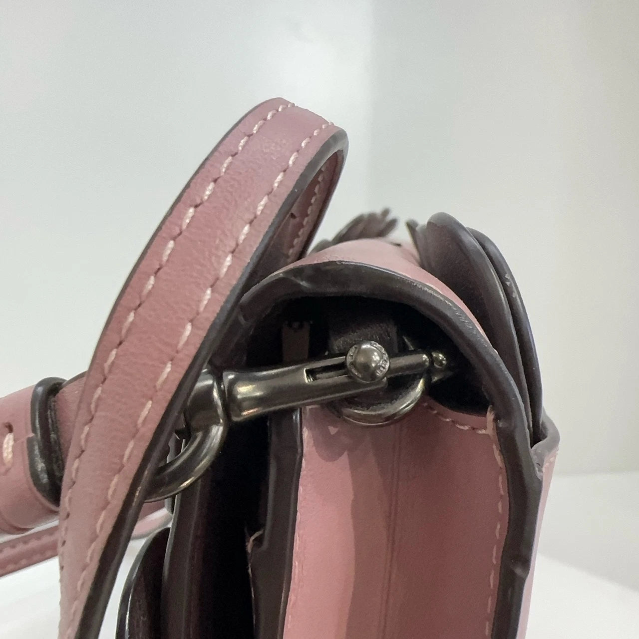 COACH Hayden 20 Polished Pebbled Leather Crossbody Clutch Bag For Women