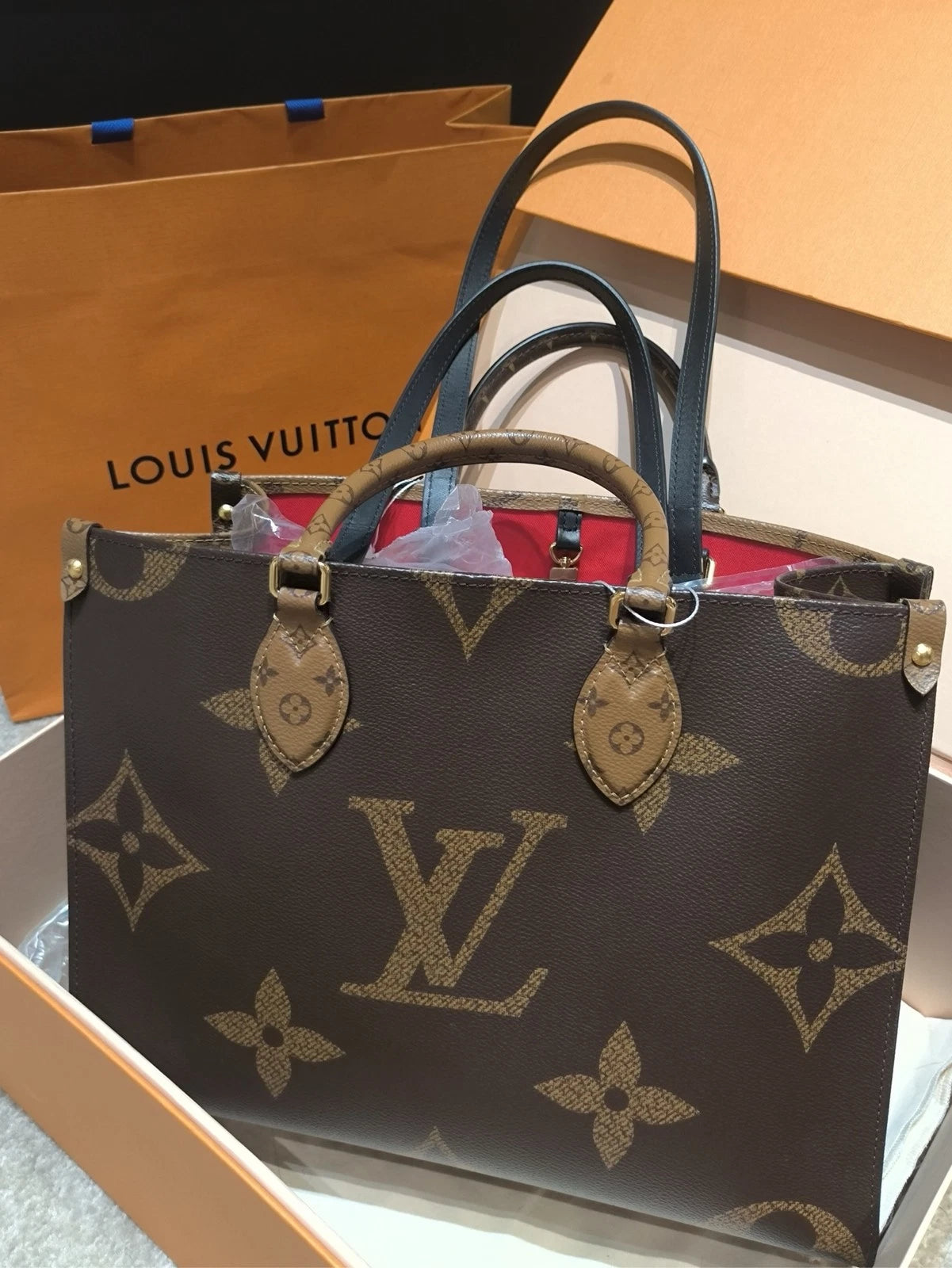 Louis Vuitton Monogram Canvas Onthego MM Tote Bag For Women