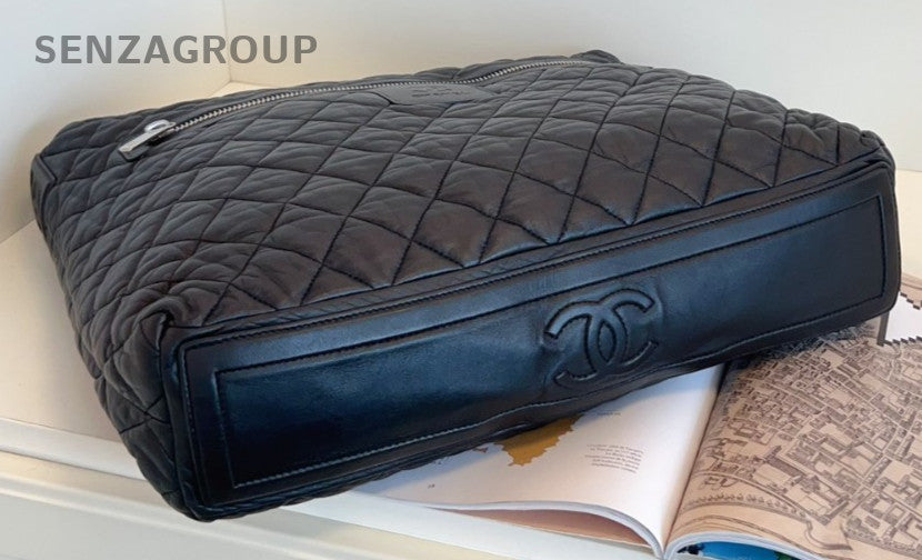 CHANEL Hobo Diamond pattern All Black sportline Shoulder bag Women Black