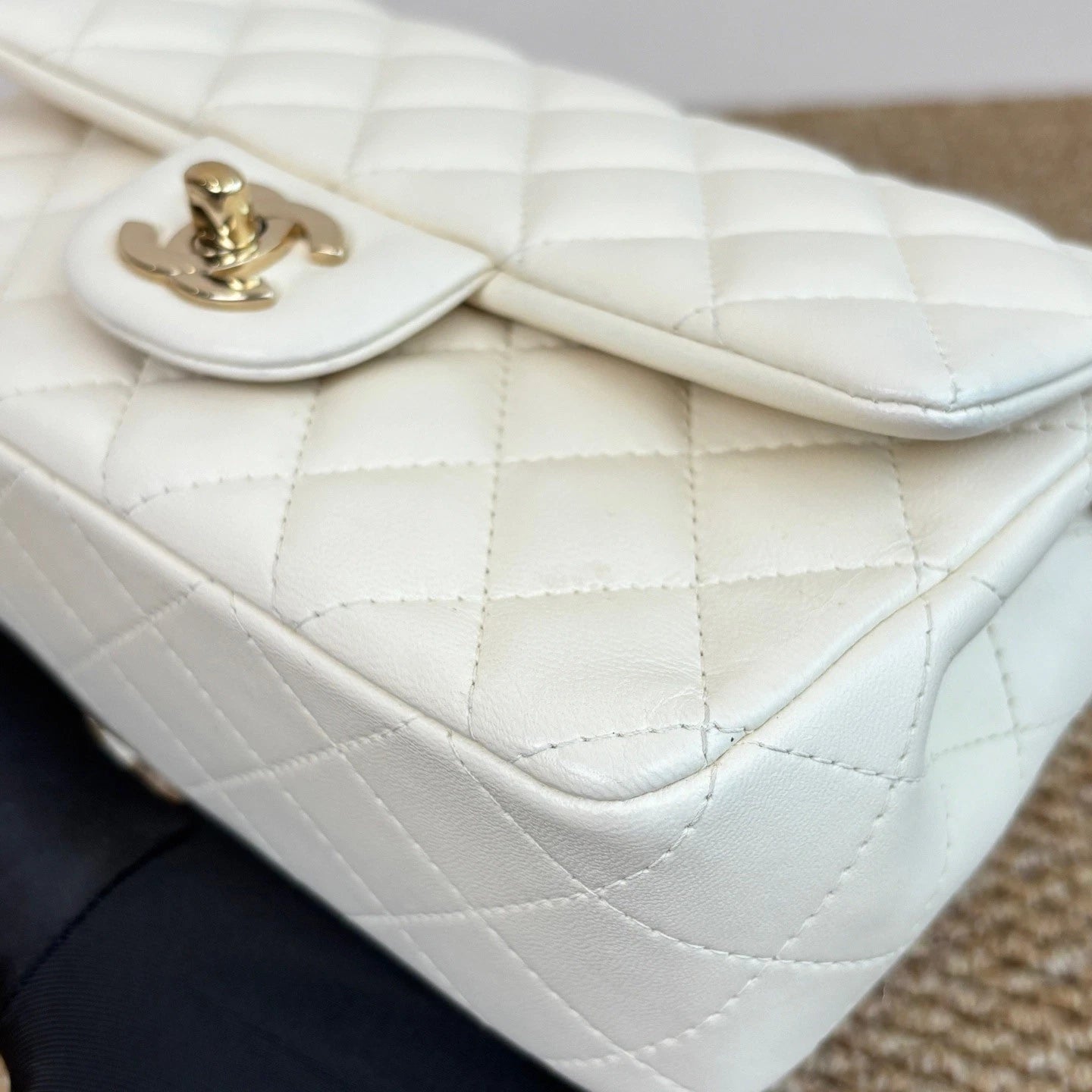 Chanel Classic Flap Mini Chain Lambskin Shoulder Crossbody White Gold Women