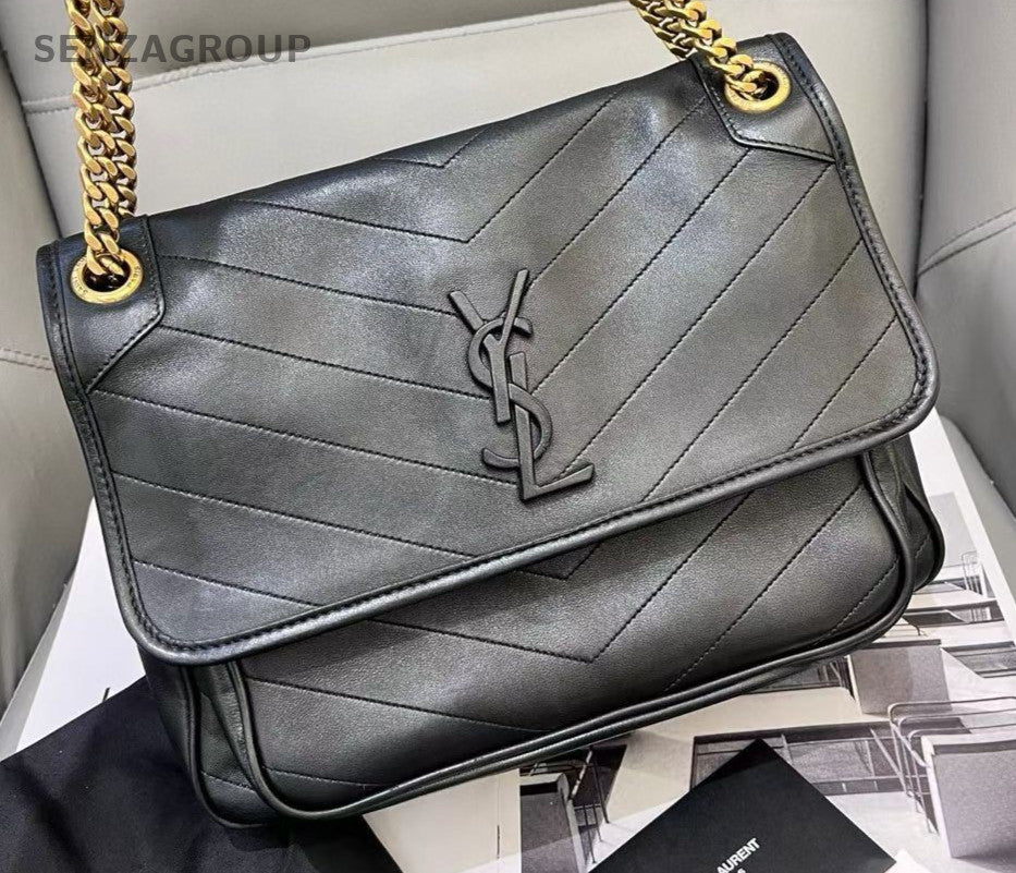 Saint Laurent Niki MM Chain Shoulder Bag Black Gold Used Women Classic Fashion