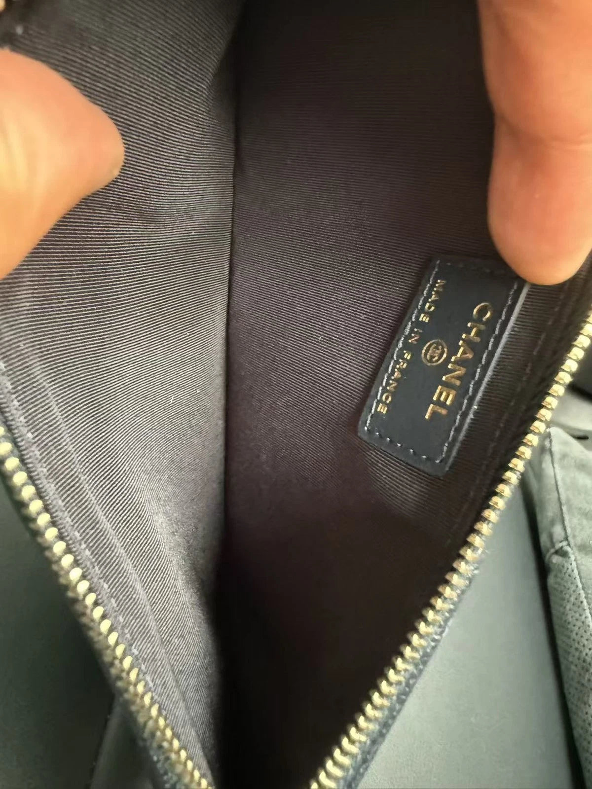 Authentic CHANEL Leather Card Wallet For Women