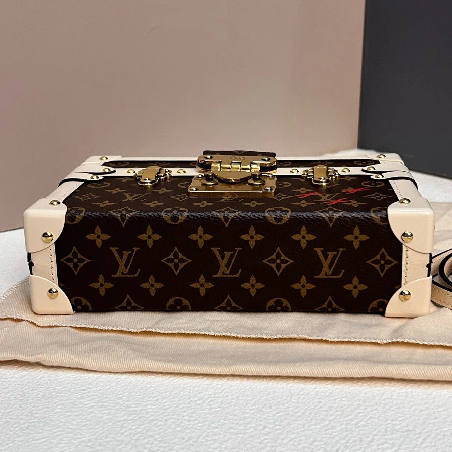 Excellent Louis Vuitton Petite Malle Monogram Trunk Shoulder Bag Crossbody