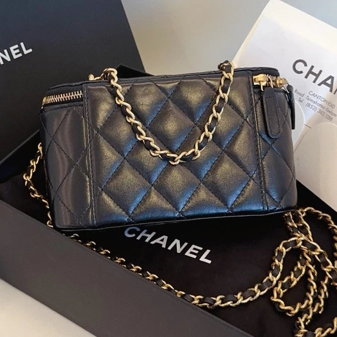 Chanel Vanity Case Chain Diamond Black Gold Shoulder Bag Crossbody Women