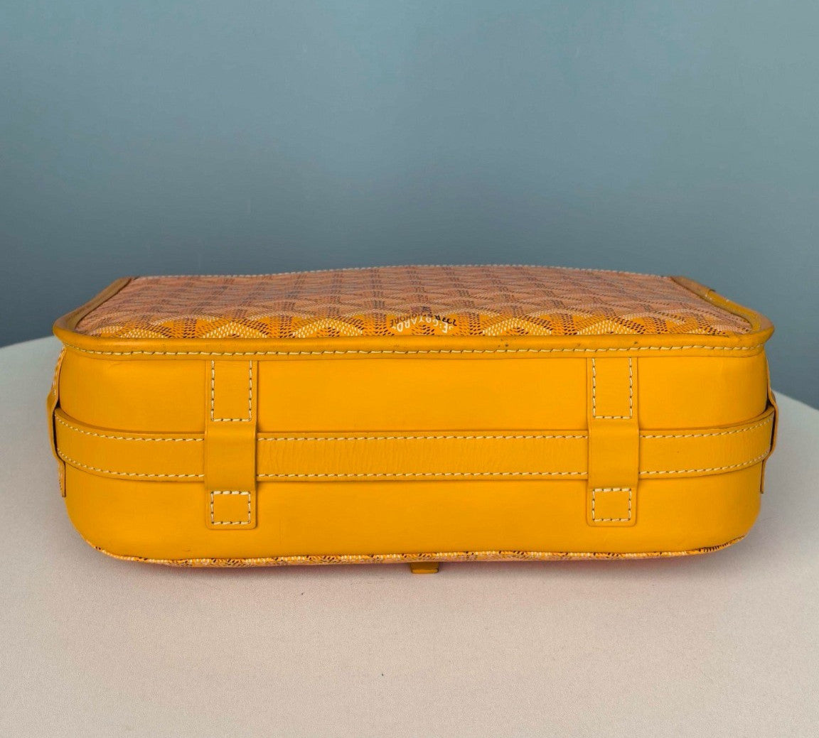 Goyard Belvedere Messenger GM Crossbody Yellow Used Women Classic Fashion