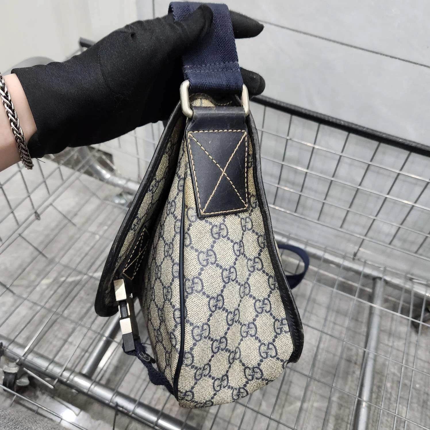 Gucci GG Canvas Flap Messenger Shoulder Crossbody For Women