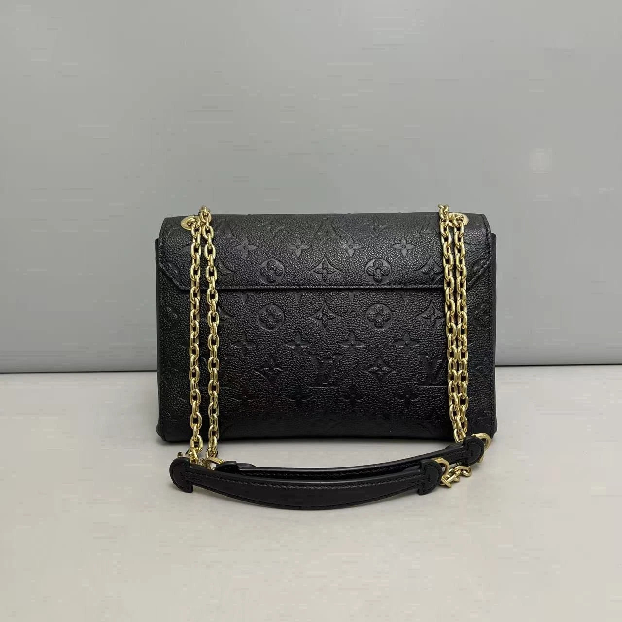 Louis Vuitton Vavin Black Gold Shoulder Bag Crossbody Excellent