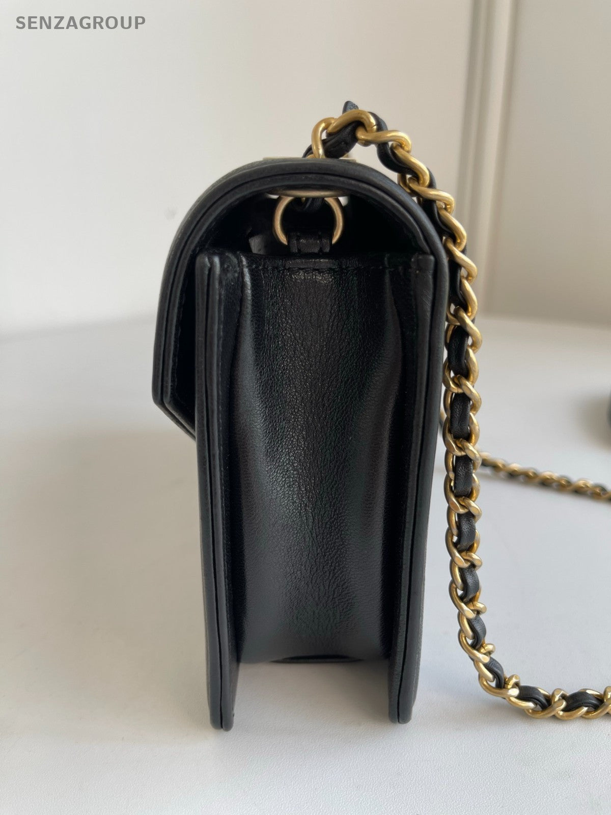 CHANEL V-shaped pattern Calfskin Chain Shoulder bag Black Gold Women