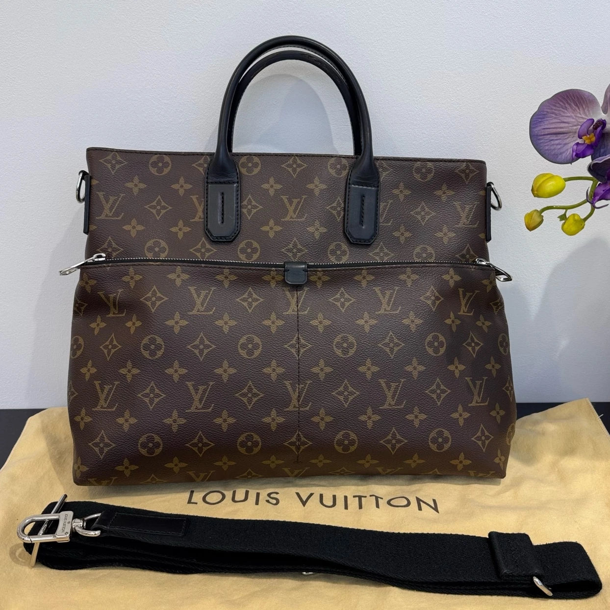 Louis Vuitton Monogram Brown Briefcase Handbag Crossbody Bag For Unisex