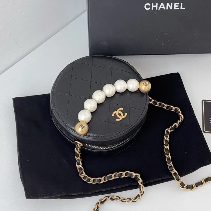 Excellent Chanel Pearl Round Bag Gold Chain Black Shoulder Bag Crossbody
